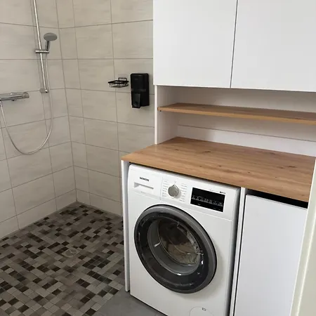 Apartment Heiter -ruhig - Terrasse -stellplatz - Wlan - Vollausstattung - Entspannen Am Rande Der 3 Gleichen